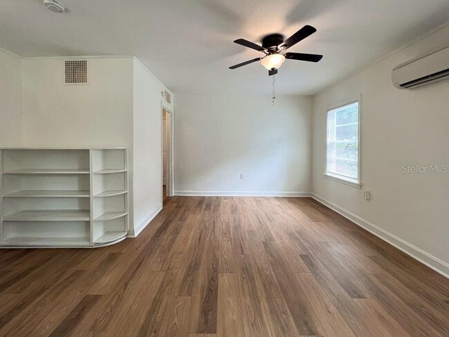 1122 NW 4th Ave in Gainesville, FL - Building Photo - Building Photo