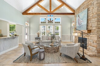 The Crossings At Nine Mile Road in Pensacola, FL - Building Photo - Building Photo