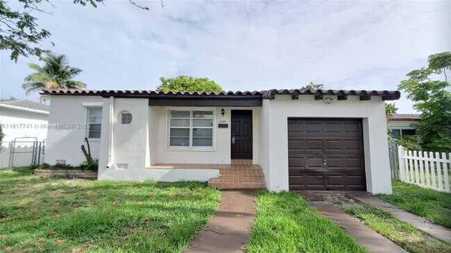 property at 2322 Wilson St