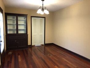 1619 Jones Blvd in Murfreesboro, TN - Foto de edificio - Building Photo