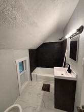 821 Buffalo St in Michigan City, IN - Foto de edificio - Building Photo