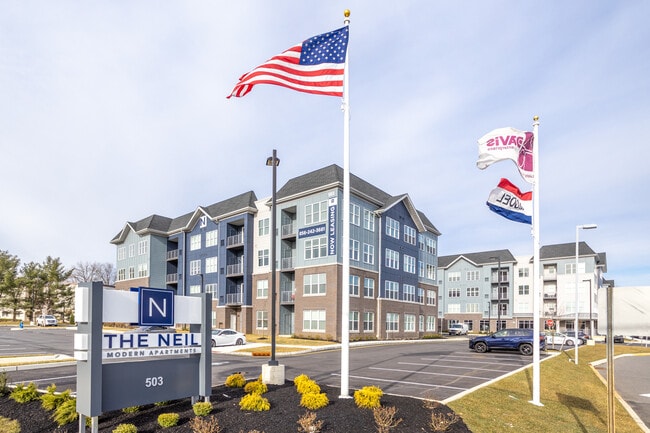 THE NEIL in Mount Laurel, NJ - Foto de edificio - Building Photo