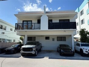 7915 Harding Ave in Miami Beach, FL - Building Photo - Building Photo