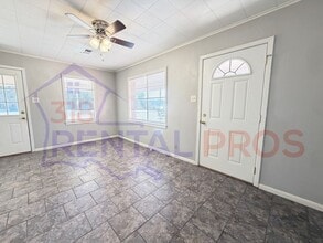 3295 LA-818 in Ruston, LA - Building Photo - Building Photo