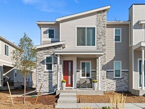 1753 S Andes Cir in Aurora, CO - Building Photo - Building Photo