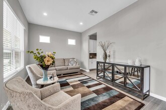 10518 W Albert Ln in Peoria, AZ - Building Photo - Building Photo