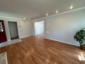 546 Richmond Ave in San Jose, CA - Building Photo - Building Photo