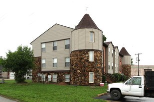 202 Marshall Ave Apartments