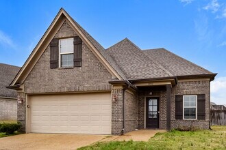 2600 Molly Ln in Southaven, MS - Foto de edificio - Building Photo