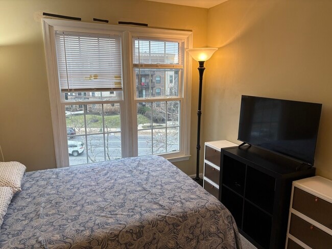 1902 N Daniel St in Arlington, VA - Foto de edificio - Building Photo