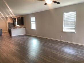 509 Congress Wy in Liberty Hill, TX - Building Photo - Building Photo