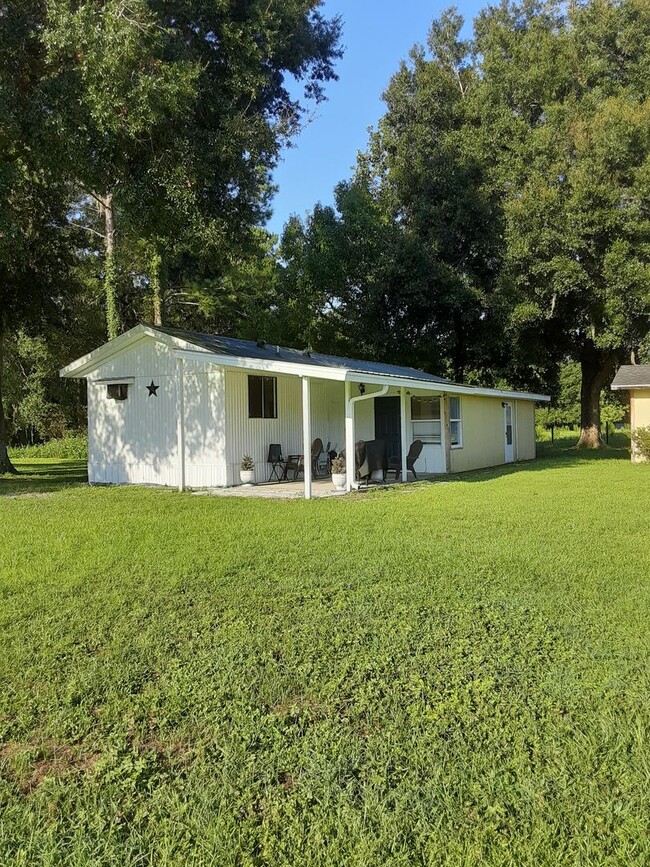 18475 Mason-Smith Rd in Brooksville, FL - Building Photo - Building Photo