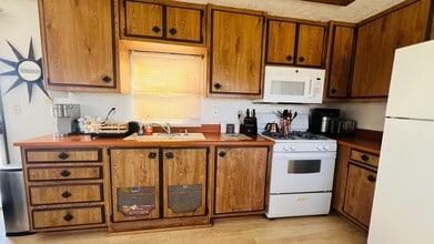 9555 Avenue E in Niland, CA - Building Photo - Building Photo