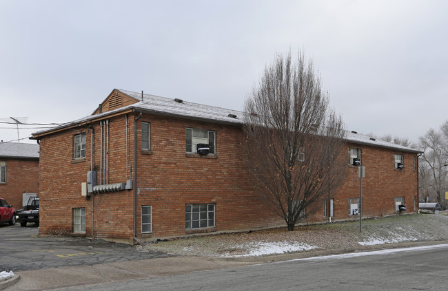 Raincrest Apartments in South Ogden, UT - Building Photo - Building Photo