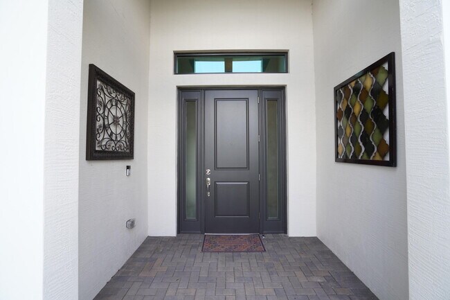 15750 Longboat Key Dr in Westlake, FL - Building Photo - Building Photo