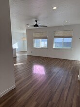 15350 Blue Pinion Ave in Caldwell, ID - Building Photo - Building Photo