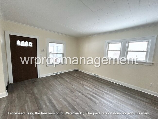 3827 Sherbrooke Rd in Toledo, OH - Building Photo - Building Photo