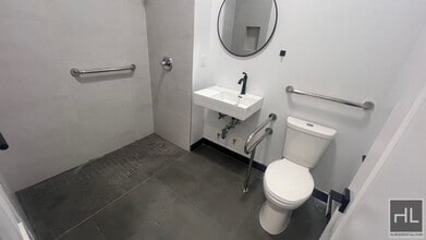 900 Rogers Ave, Unit 1F in Brooklyn, NY - Building Photo - Building Photo