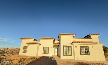 5466 Buffalo Creek Dr in El Paso, TX - Building Photo - Building Photo