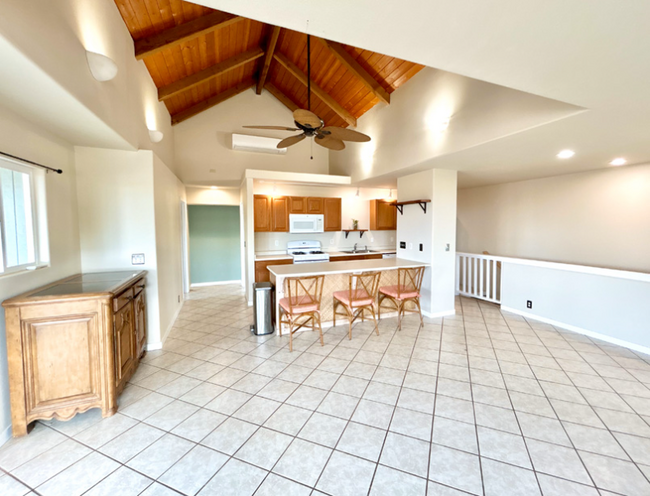 property at 2844 Panepoo St
