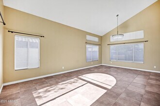 2399 S Walnut Dr in Chandler, AZ - Building Photo - Building Photo