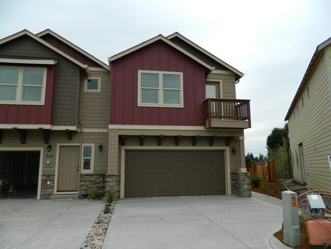 property at 215 N 33rd Ct
