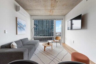 851 W Blackhawk St in Chicago, IL - Building Photo - Building Photo