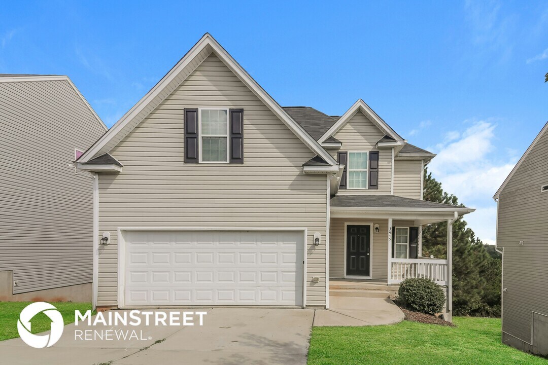 3445 Kernstown Dr in Raleigh, NC - Foto de edificio