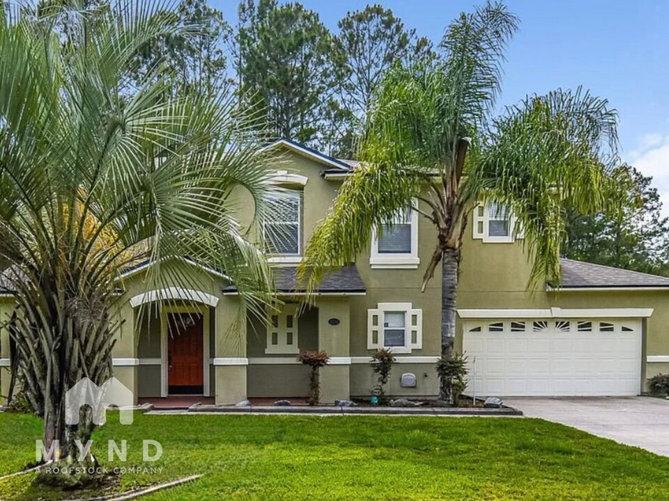 7032 Beekman Lake Dr in Jacksonville, FL - Building Photo
