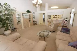 19216 Sea Mist Ln in Lutz, FL - Building Photo - Building Photo