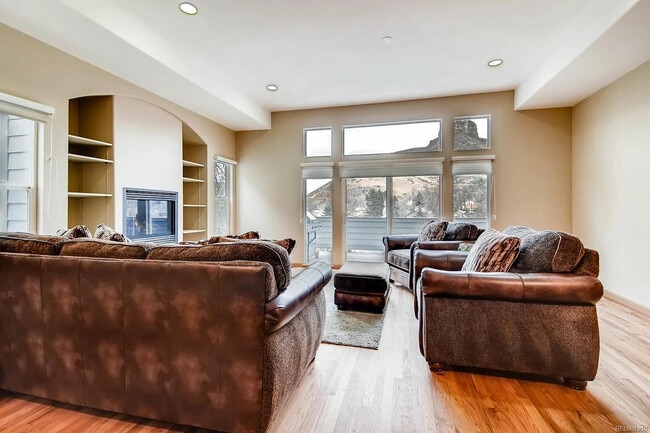 property at 708 16th St
