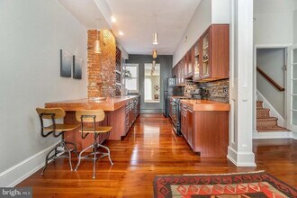 1607 South St in Philadelphia, PA - Building Photo - Building Photo