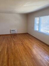 7245 W Lawrence Ave in Harwood Heights, IL - Building Photo - Building Photo