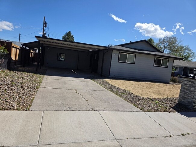 property at 3280 Everett Dr