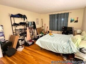 90 Gardner St, Unit 11 in Boston, MA - Foto de edificio - Building Photo
