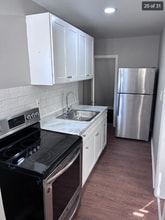 342X Ravenwood Ave in Baltimore, MD - Foto de edificio - Building Photo