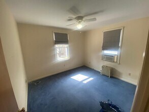 107 Garside Ave, Unit #1 in Wayne, NJ - Building Photo - Building Photo