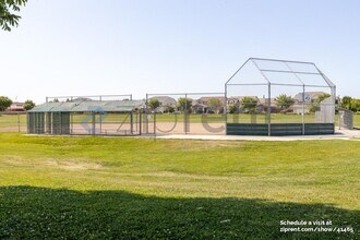 776 Open Range Ave in Lathrop, CA - Building Photo - Building Photo