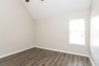 1886 Towson Ln in Horn Lake, MS - Building Photo - Building Photo