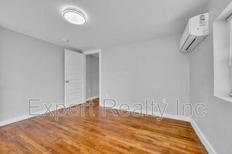 546 55th St in Fairfield, AL - Building Photo - Building Photo