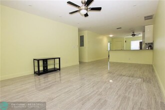 20844 Vinesta Cir in Boca Raton, FL - Building Photo - Building Photo