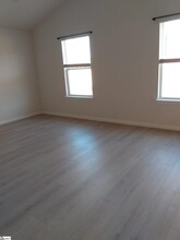 1057 Longstone Wy in Spartanburg, SC - Building Photo - Building Photo