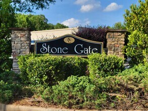114 Lakeview Estates Dr in Eatonton, GA - Building Photo - Building Photo