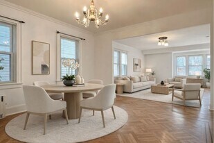 71-51 Kessel St in Queens, NY - Building Photo