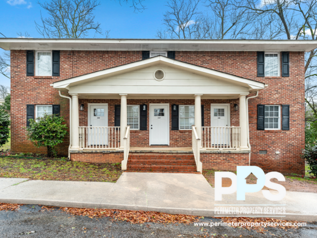 2133 Thompson Ave SE in Covington, GA - Building Photo - Building Photo