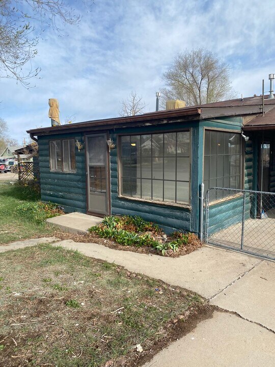 402 N Chestnut St in Cortez, CO - Building Photo