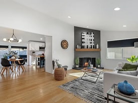 294 Joann St in Costa Mesa, CA - Building Photo