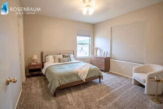 8478 N Placita De La Manzana in Tucson, AZ - Foto de edificio - Building Photo