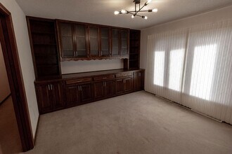 401 Cedar Ln in Columbia, MO - Building Photo - Building Photo