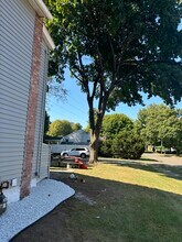 2025 Huntington Rd in Stratford, CT - Building Photo - Building Photo